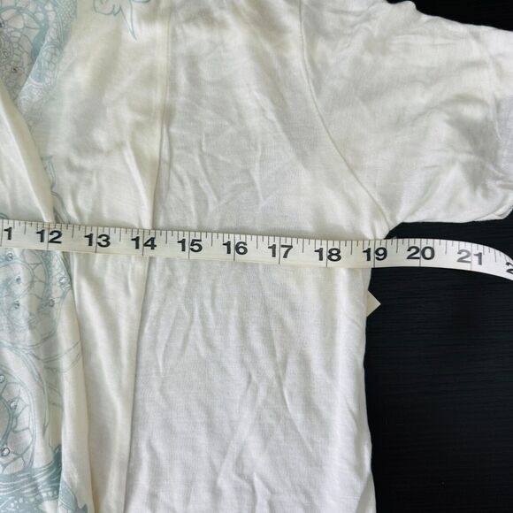 Key Closet Cardigan Top Women Small Rhinestone Swarovski Crystal Flowy Light NEW - Picture 10 of 11